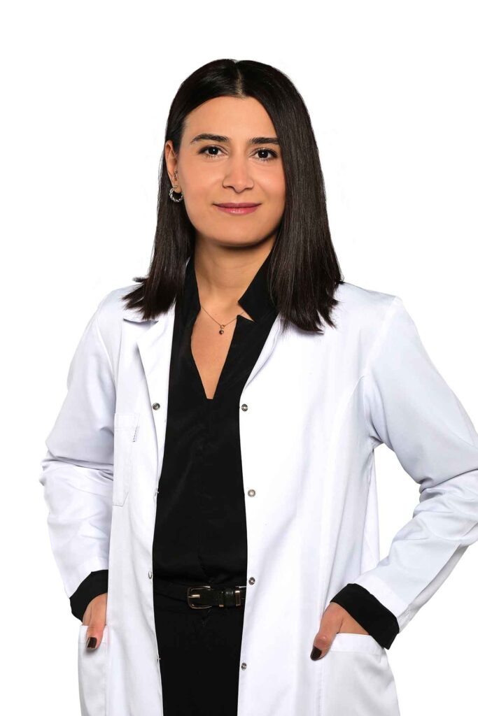 kubra-kaya-sengul